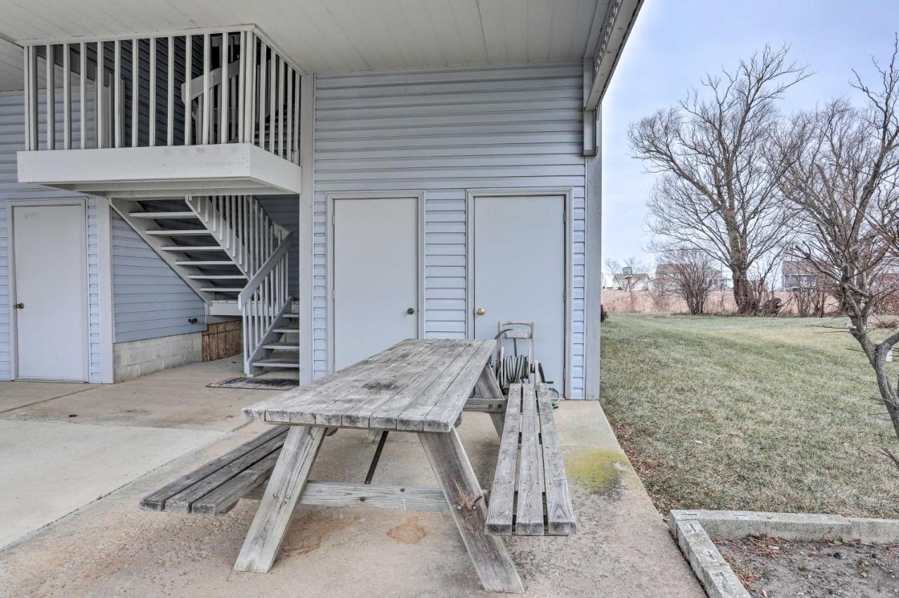 Condo With Balcony, Dock And Access To Lake Erie Sand Beach エクステリア 写真