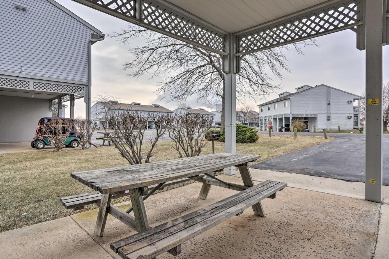 Condo With Balcony, Dock And Access To Lake Erie Sand Beach エクステリア 写真